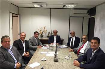 Prefeito de Ilhéus se reuniu com empresários ucranianos,  o vice-governador João Leão e o deputado estadual eleito,  Eduardo Salles
